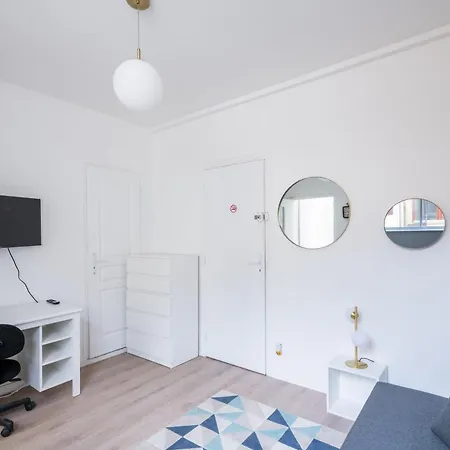 Apartment Equipe Proche Centre & Gare *